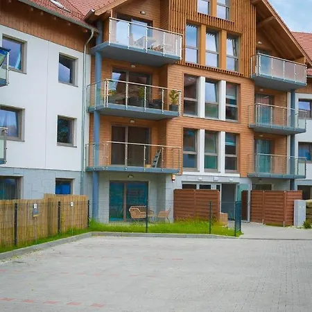 Prywatny Stone Hill Rackiewicz Z Basenem Апартаменты
