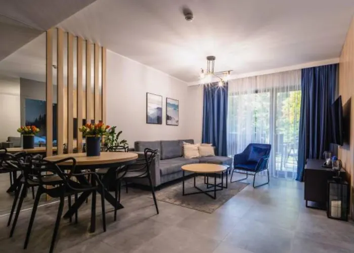 Prywatny Stone Hill Rackiewicz Z Basenem *